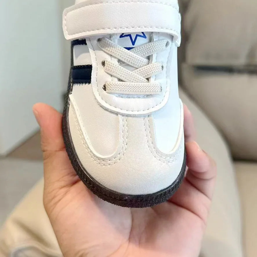 נעלי סניקרס - סקיי